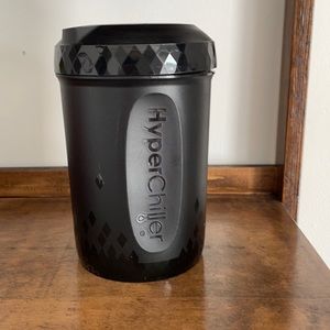 Love iced coffee?!? ☕️ grab this Hyperchiller and have instant iced coffees!